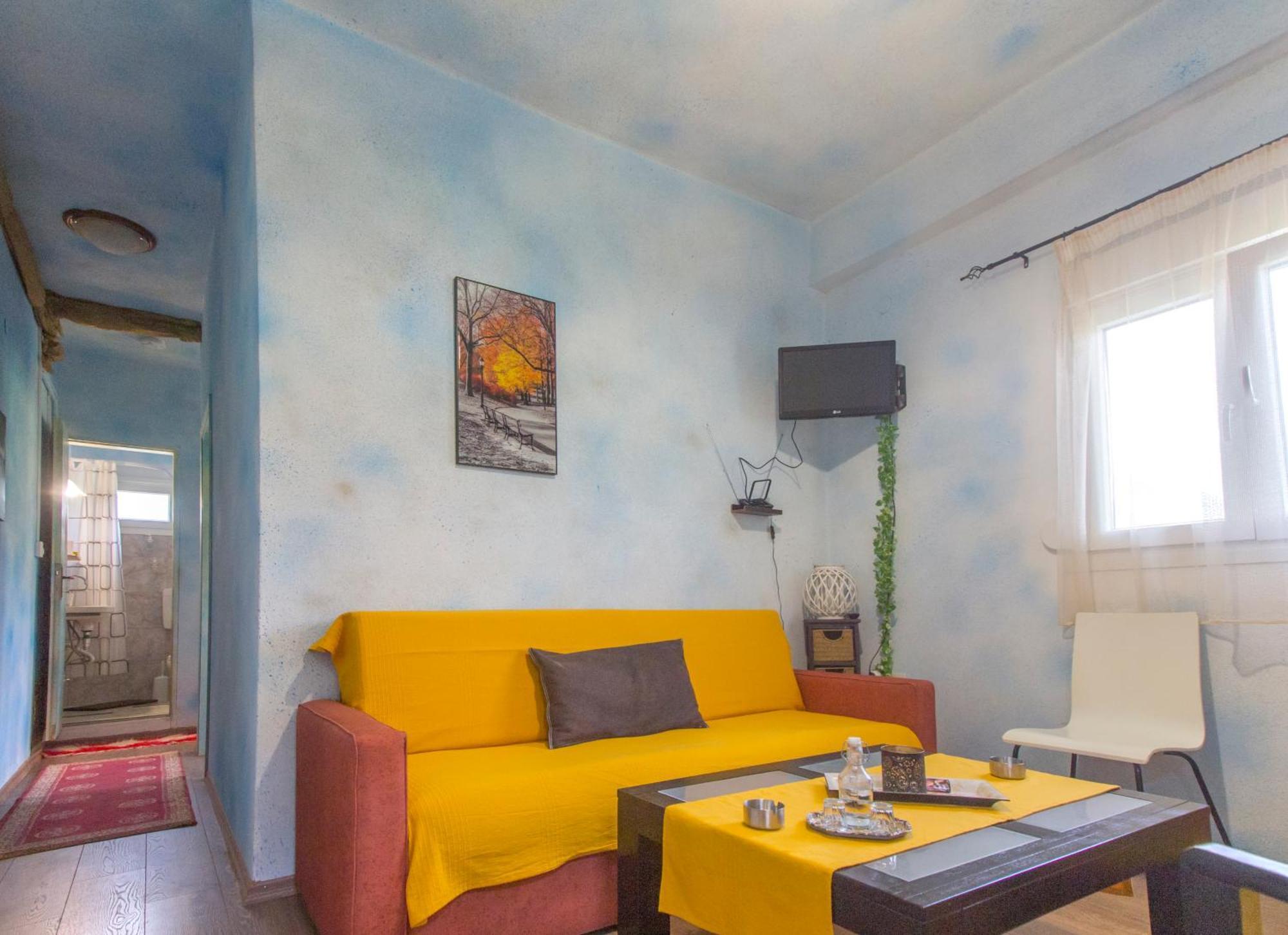 Appartamento Frasta'S Rose Plaka  Esterno foto